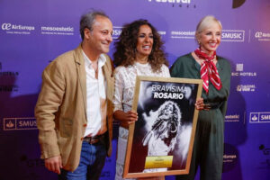 ROSARIO ALZA EL TELÓN DE UNIVERSAL MUSIC FESTIVAL 2025 CON UNA NOCHE TRIUNFAL 1