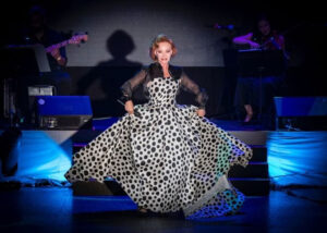 PALOMA SAN BASILIO, FASCINANTE EN EL PRIMERO DE SUS TRES CONCIERTOS EN UNIVERSAL MUSIC FESTIVAL