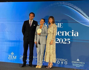SEMANA GRANDE PARA SARA BARAS: DOBLE RECONOCIMIENTO POR SU EXCELENCIA ARTÍSTICA Y CULTURAL