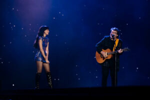 HACE HISTORIA CON UN SOLD OUT EN EL  ESTADIO OLÍMPICO DE BARCELONA  Y SE CONSOLIDA COMO ICONO GLOBAL DEL POP 1