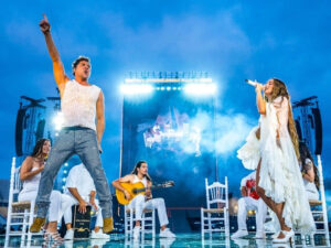 LOLA ÍNDIGO ARRASA CON SU ESPECTACULAR GIRA: MÁS DE 120.000 TICKETS VENDIDOS Y 3 ESTADIOS LLENOS 2