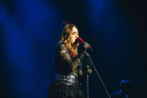 ELA TAUBERT CIERRA CON ÉXITO LA ETAPA EUROPEA DE SU GIRA ‘PREGUNTAS A LAS 11:11 TOUR’ CON UN CONCIERTO INOLVIDABLE EN BARCELONA 1