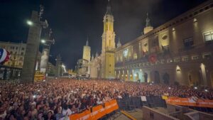 PABLO LÓPEZ  HACE HISTORIA EN LA PLAZA DEL PILAR DE ZARAGOZA ANTE  MÁS DE 100 MIL PERSONAS 1