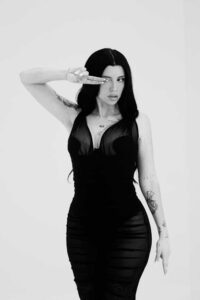 NAIARA PRESENTA “CELOS”, EL PRIMER ADELANTO DE SU NUEVA ERA COMO  ‘LA ESPAÑOLA’ 2